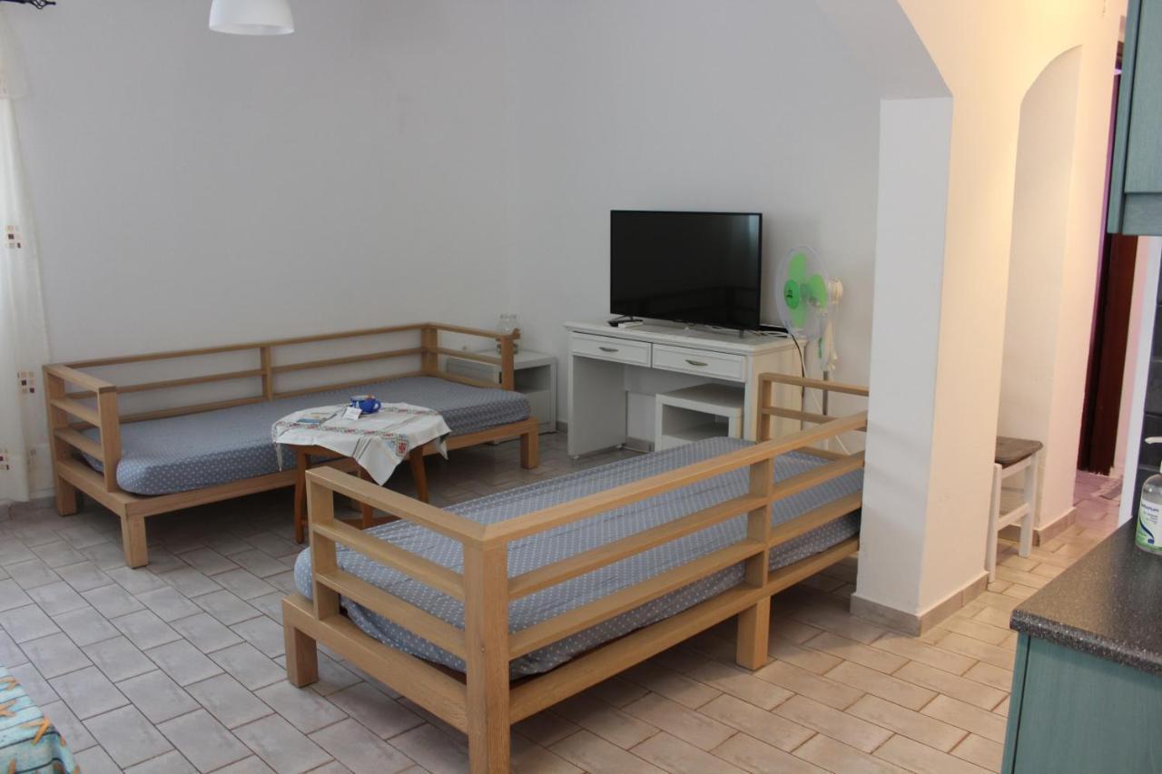 פרמאנה Aaron Apartments מראה חיצוני תמונה