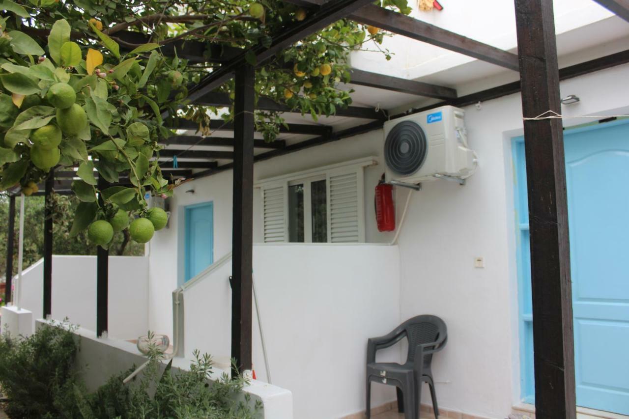 פרמאנה Aaron Apartments מראה חיצוני תמונה
